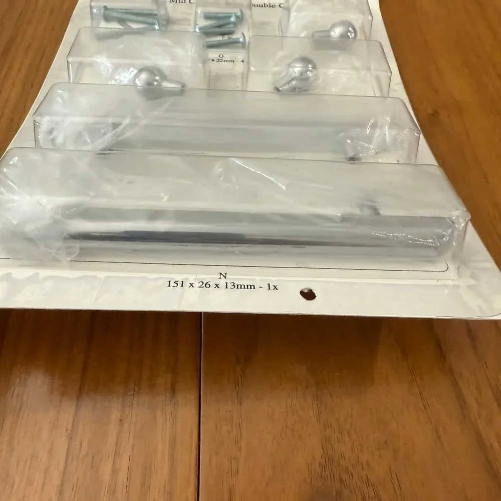 West Elm Mid Century Bath Chrome Knobs Pulls 5 Piece Set NWT